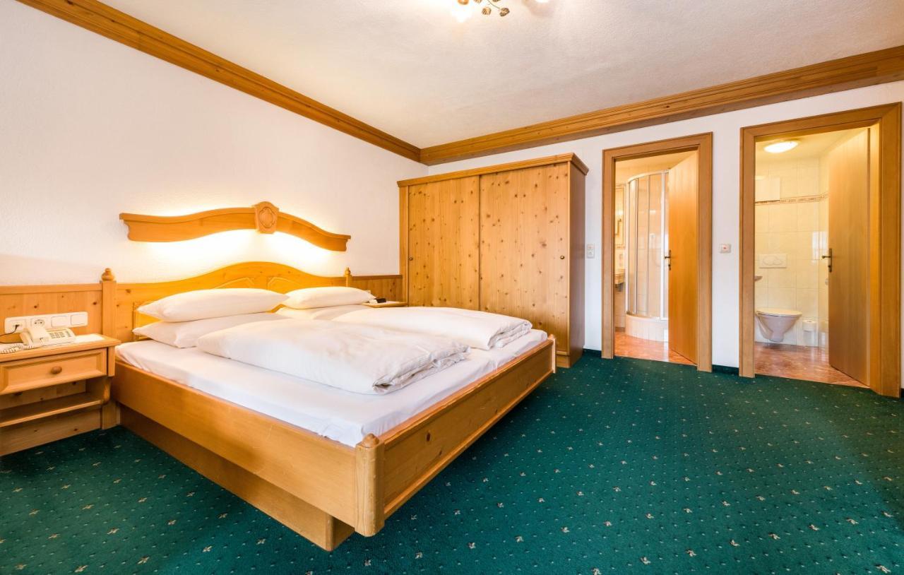 Hotel Moserhof Reutte Exterior photo